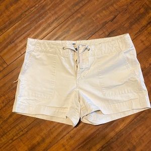 GAP size 12 shorts